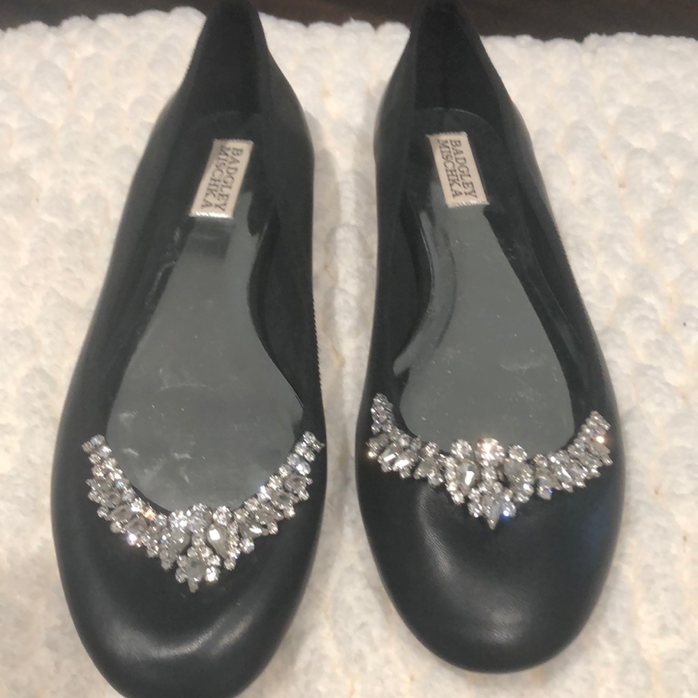 Ballet flats. Black. With bling.
